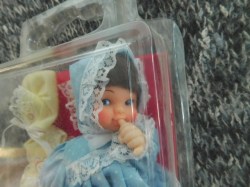POWDER PUFF DOLL A